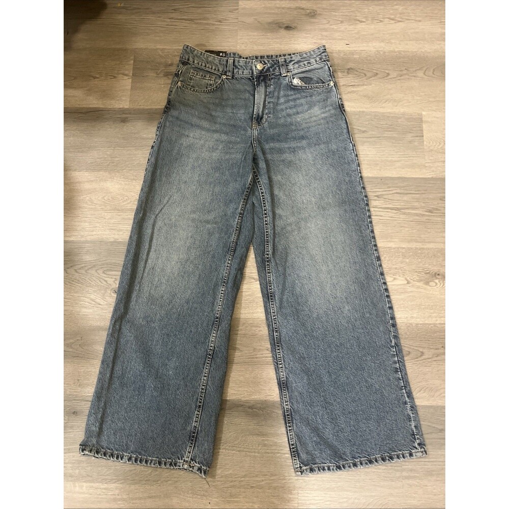 H&M Divided Wide Leg Jeans Baggy High Waisted Size 6 Blue Light Wash Denim Pant - Picture 2 of 10